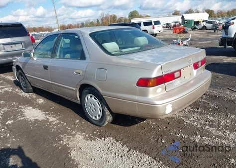1998 Toyota Camry Le from USA, damaged, VIN 4T1BG22K6WU240147
